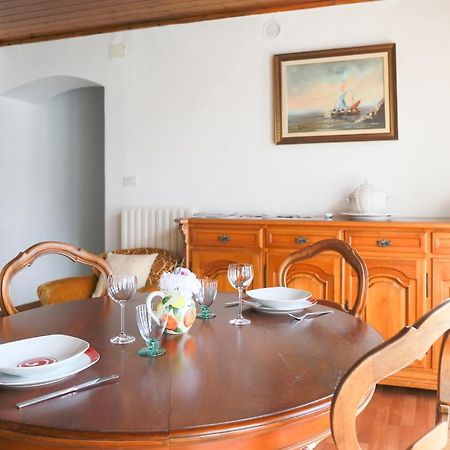 Апартаменти Lucio&Pina House Дервіо Екстер'єр фото